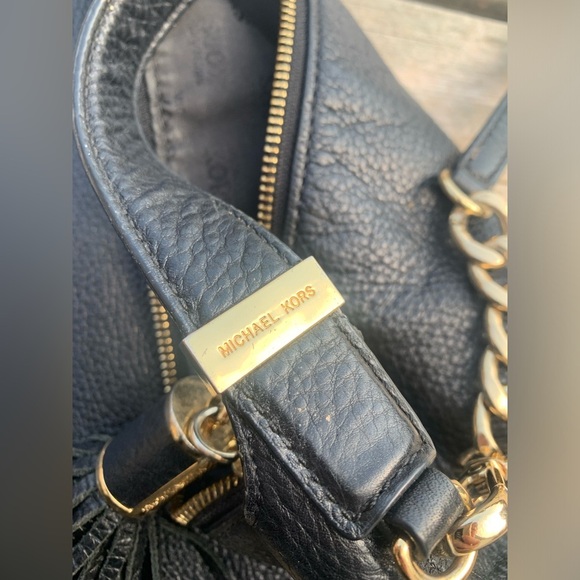 Michael Kors Black Leather Hobo Bag with Tassel (not authentic) - Picture 10 of 14